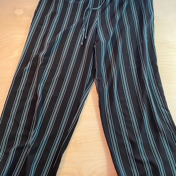 Est. 1946 Wide Leg Pants size 26/28 (DT) - Picture 1 of 7